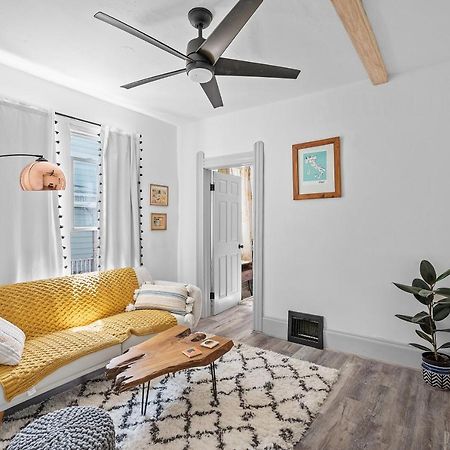 Center Of Little Italy #2 Apartment Кливланд Екстериор снимка