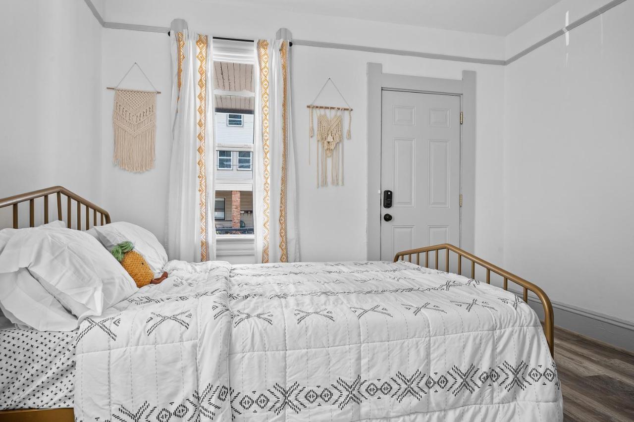 Center Of Little Italy #2 Apartment Кливланд Екстериор снимка