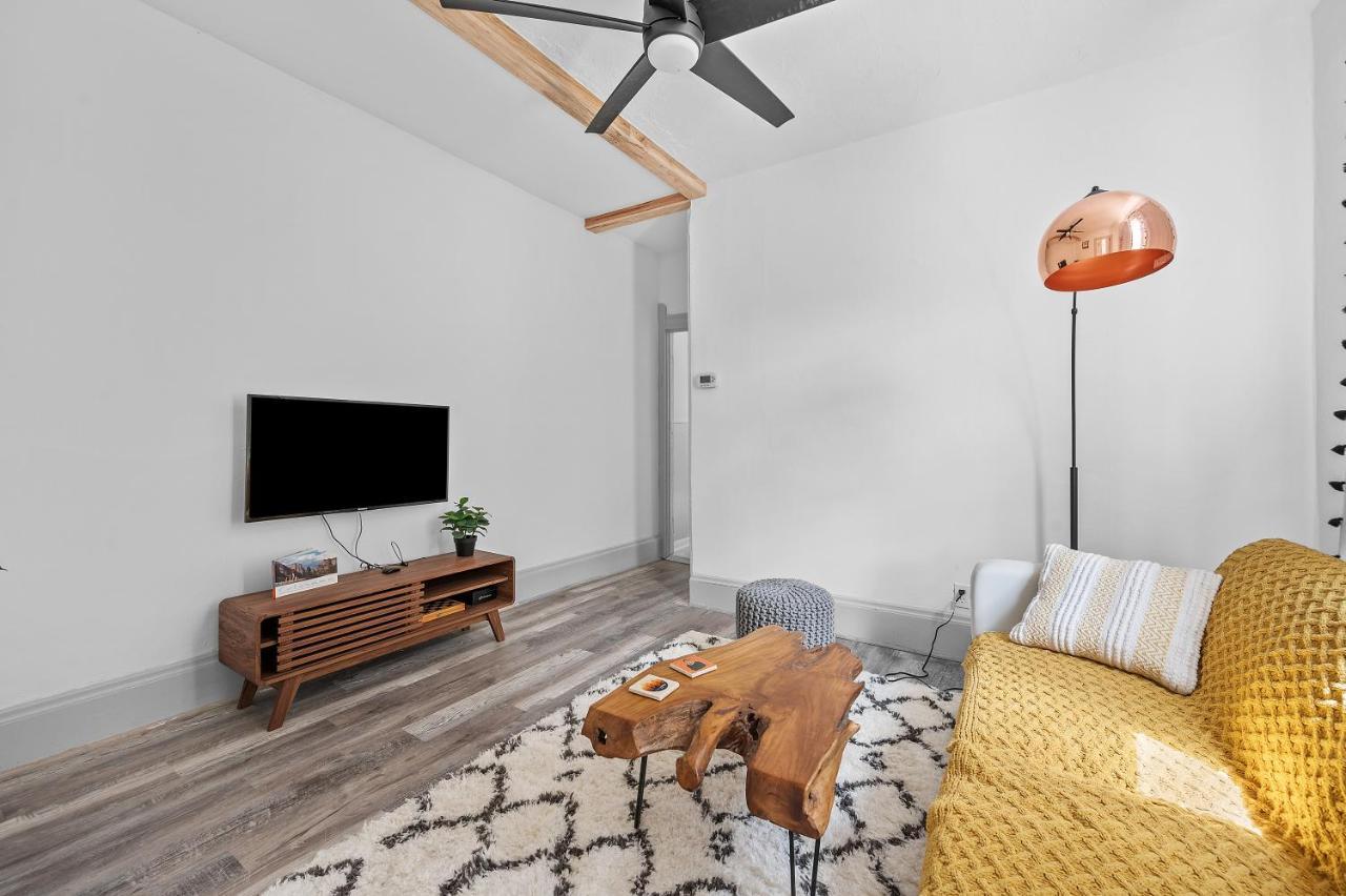 Center Of Little Italy #2 Apartment Кливланд Екстериор снимка