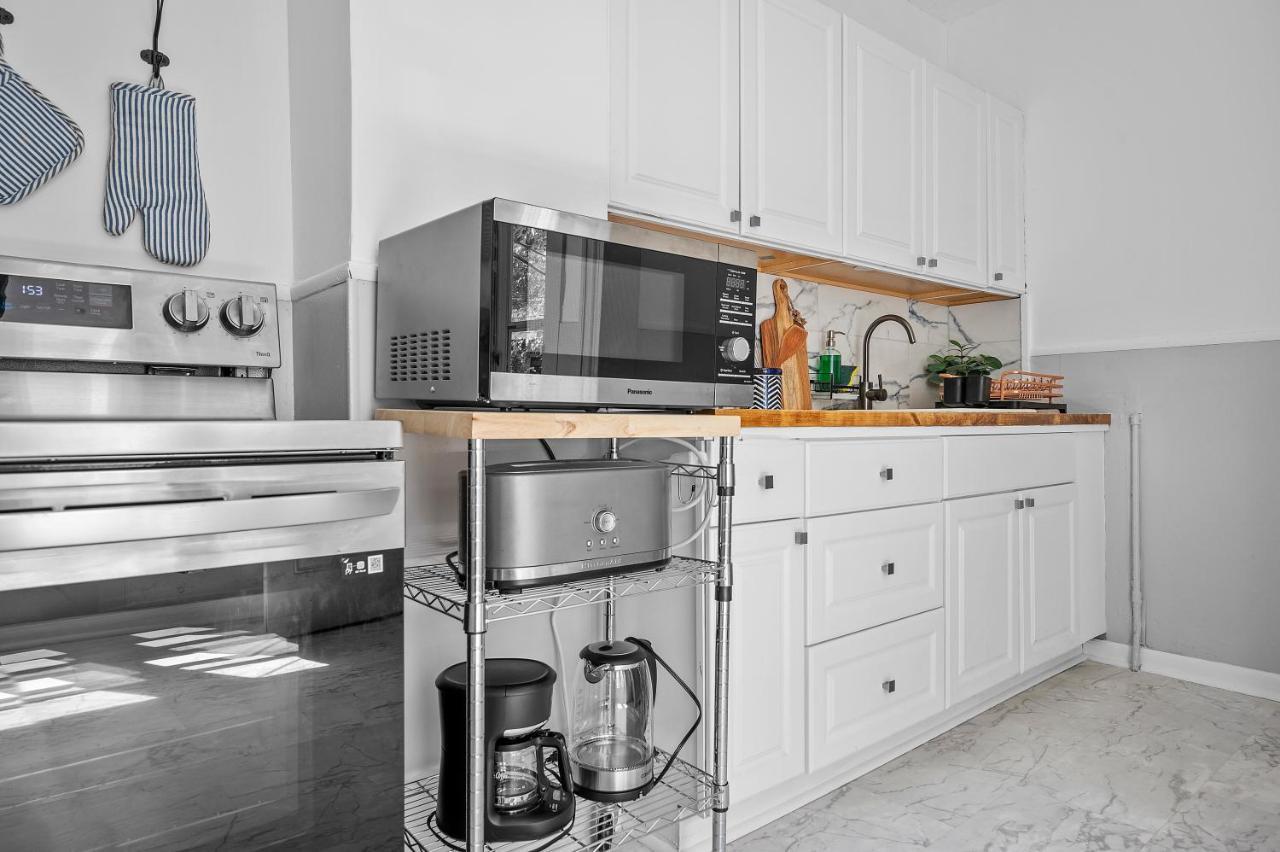 Center Of Little Italy #2 Apartment Кливланд Екстериор снимка