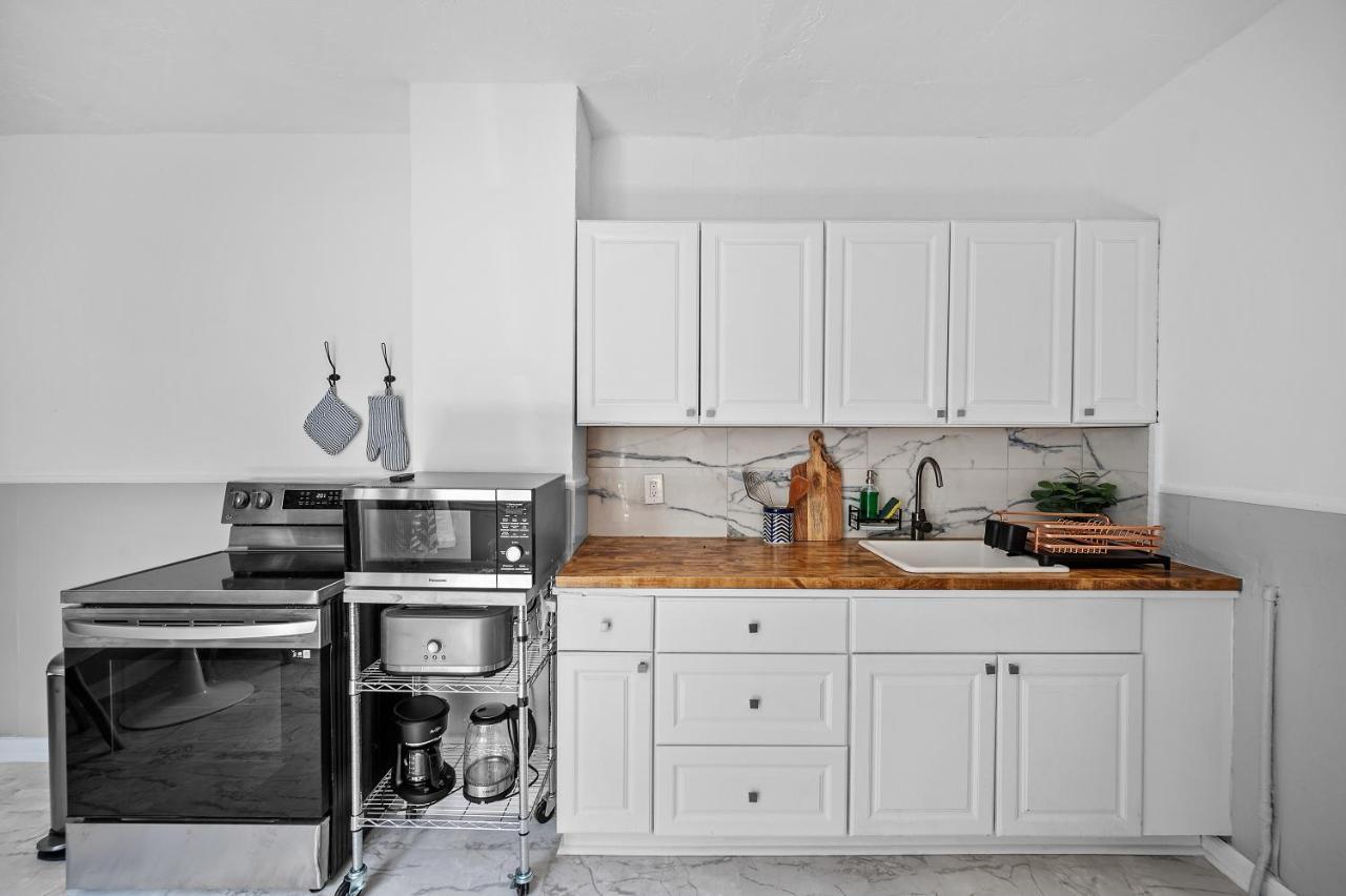 Center Of Little Italy #2 Apartment Кливланд Екстериор снимка